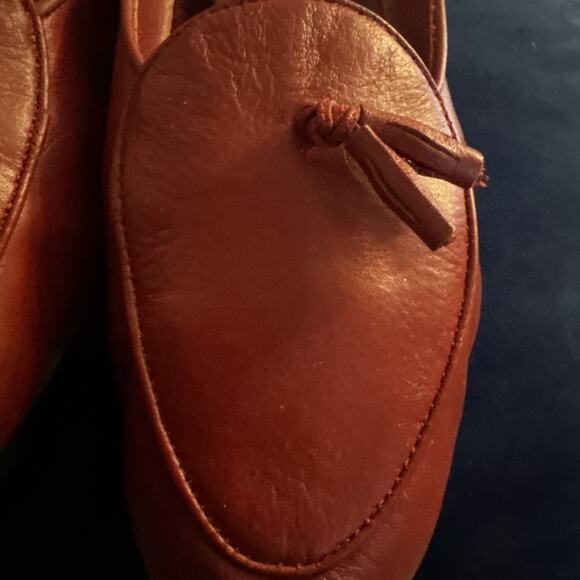 Etienne Aigner Red Leather Loafer Shoes Size 8 1/2M Tassels Non Slip Bottoms - Picture 3 of 6